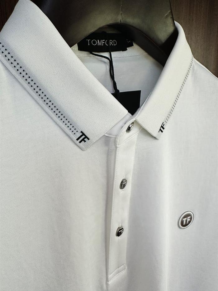 Göğüs Logolu Yaka Detaylı Modal Yakalı T-Shirt