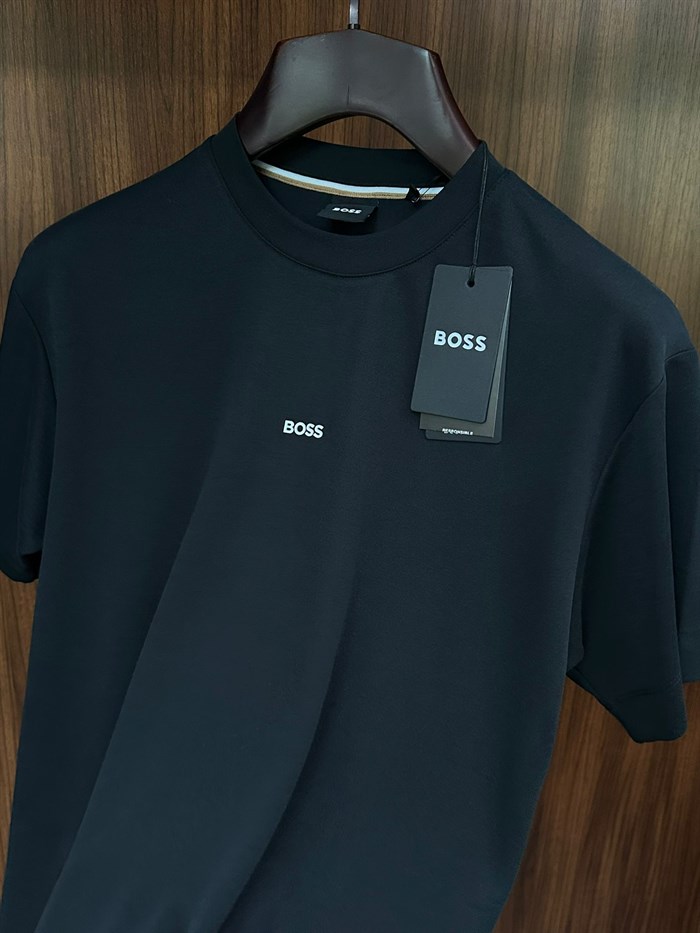 Göğüs Marka Yazılı Modal Kumaş T-Shirt