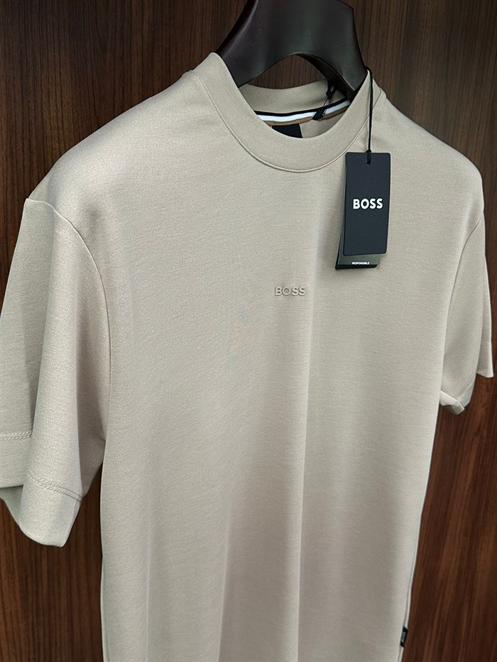 Göğüs Marka Yazılı Modal Kumaş T-Shirt