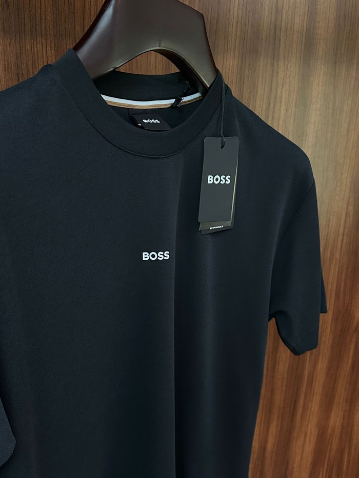 Göğüs Marka Yazılı Modal Kumaş T-Shirt