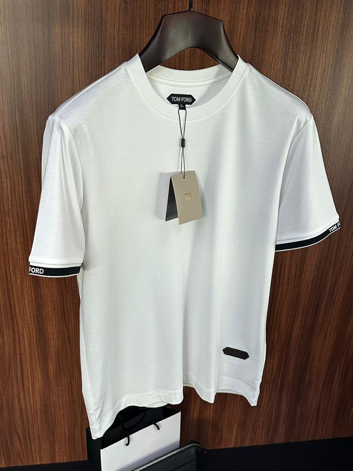 Kol Plastik Marka Yazılı Modal Kumaş T-Shirt