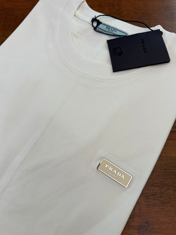 Metal Logolu Modal Kumaş T-Shirt