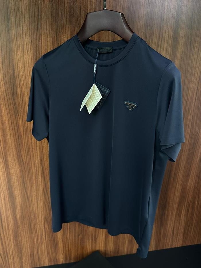 Metal Logolu Modal Kumaş T-Shirt