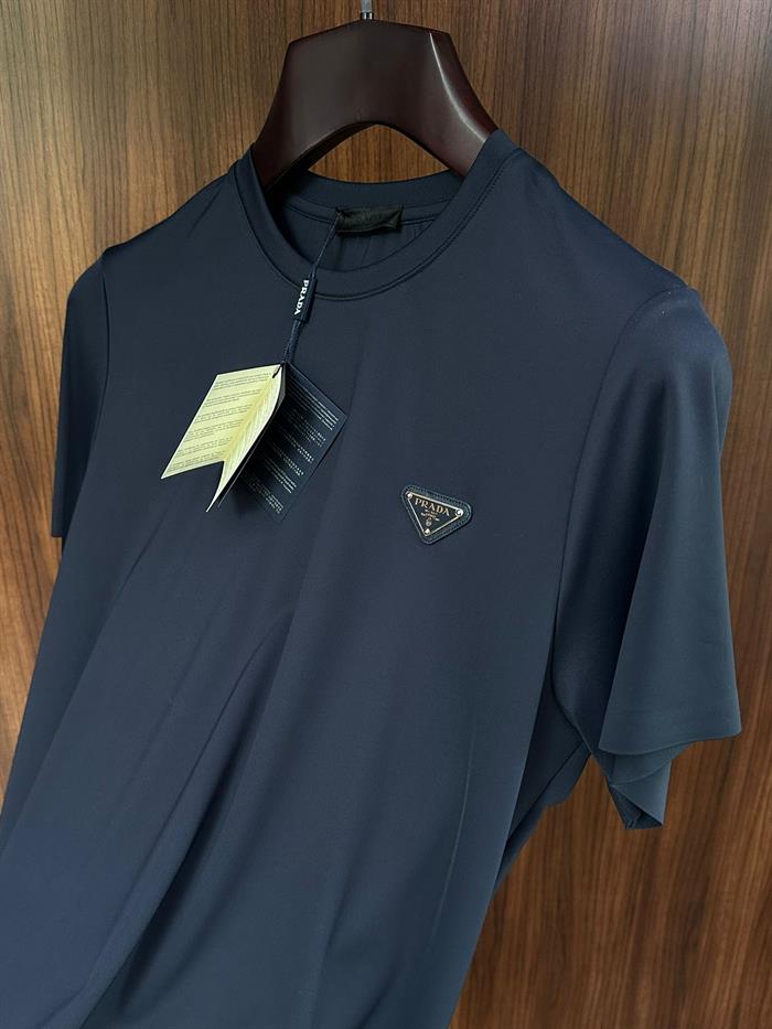 Metal Logolu Modal Kumaş T-Shirt