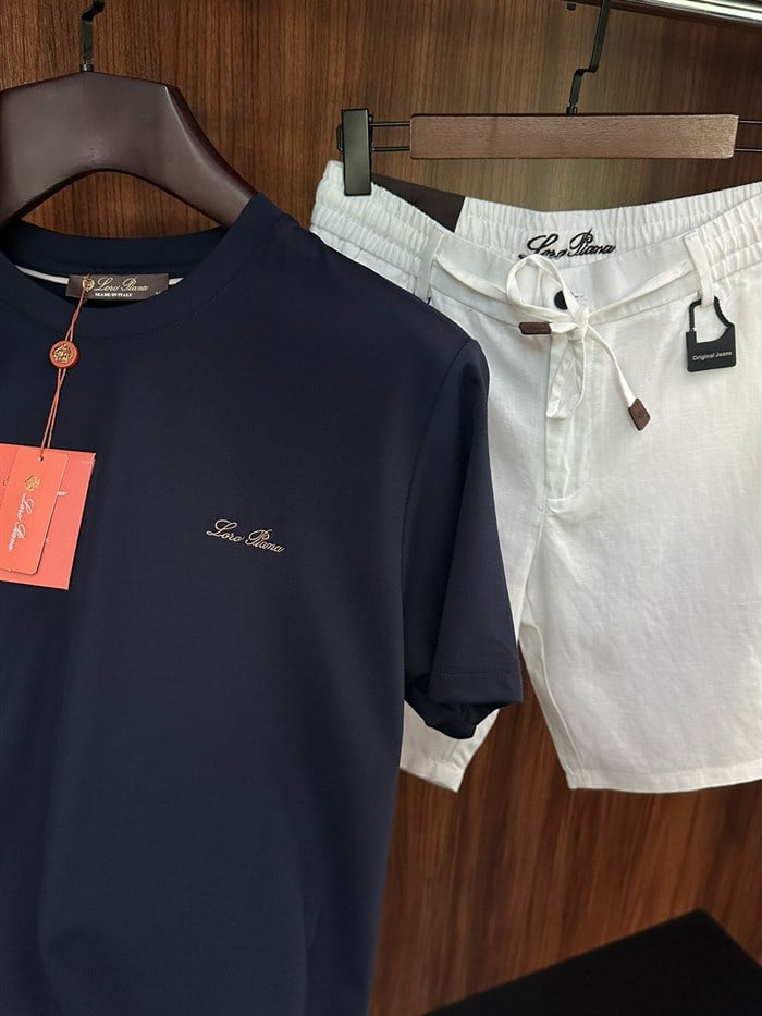 Nakış İşleme Marka Yazılı Modal Kumaş T-Shirt