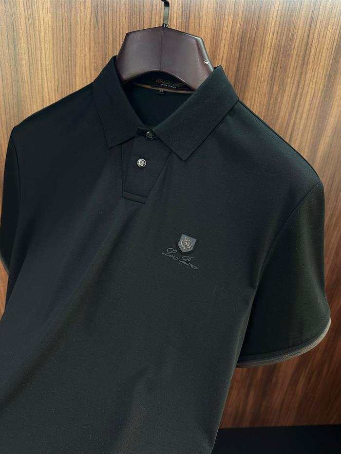 Slikon Logolu Kol Detaylı Modal Kumaş Yakalı T-Shirt