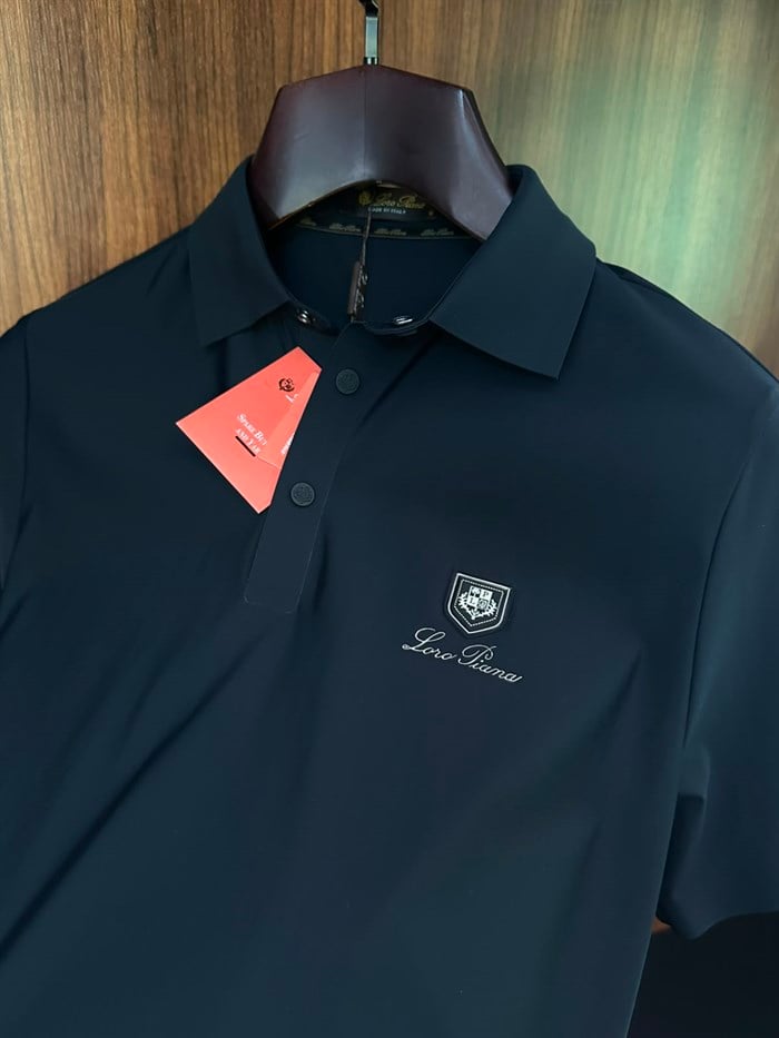 Silikon Kabartma Logolu İtalyan Yaka T-Shirt