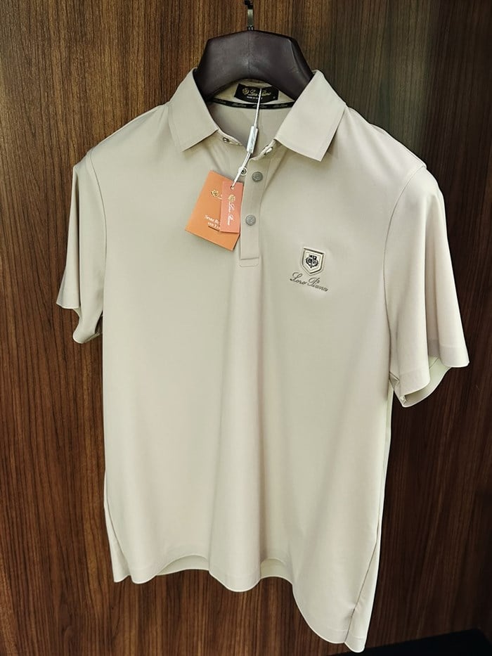 Silikon Kabartma Logolu İtalyan Yaka T-Shirt