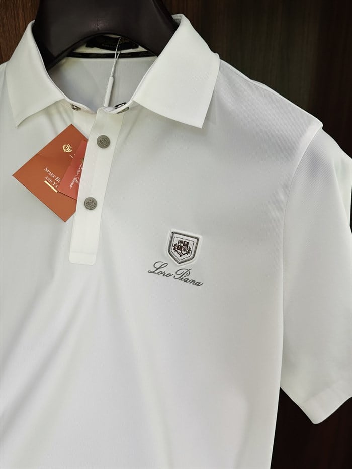 Silikon Kabartma Logolu İtalyan Yaka T-Shirt