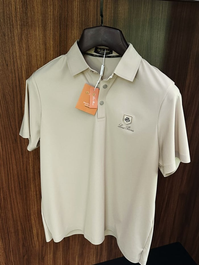 Silikon Kabartma Logolu İtalyan Yaka T-Shirt