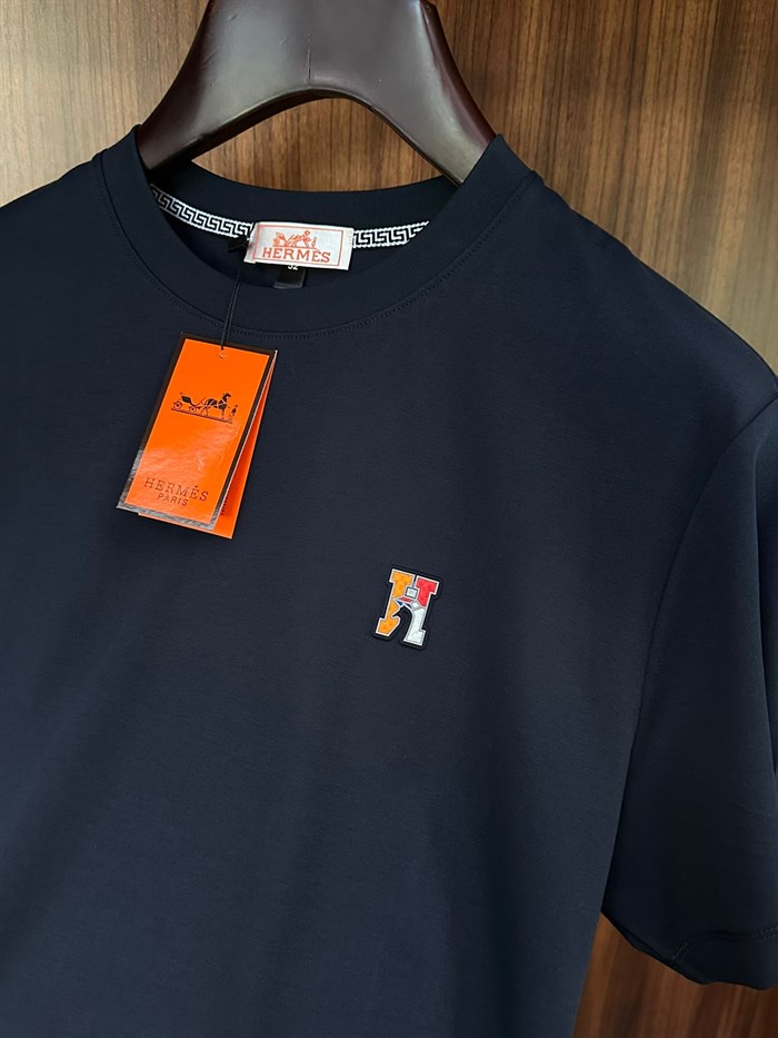 Silikon Kabartma Logolu Modal Kumaş T-Shirt