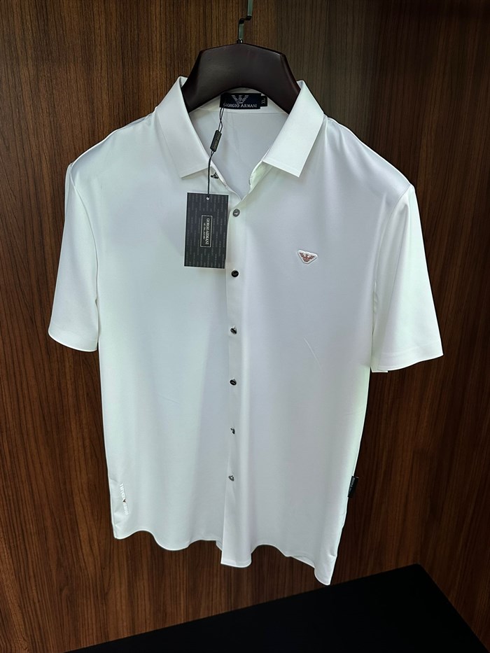 Silikon Kabartma Logolu Modal Kumaş Yakalı T-Shirt