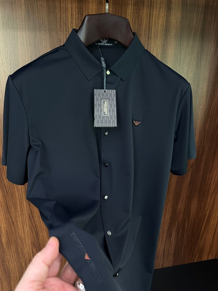 Silikon Kabartma Logolu Modal Kumaş Yakalı T-Shirt