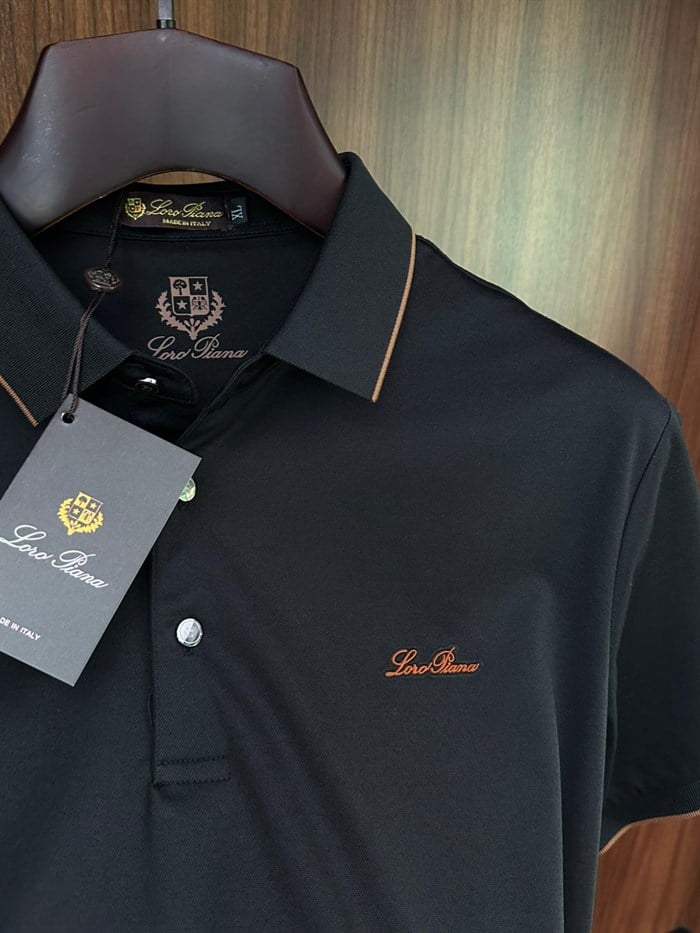 Silikon Logolu Modal Kumaş Yakalı T-Shirt