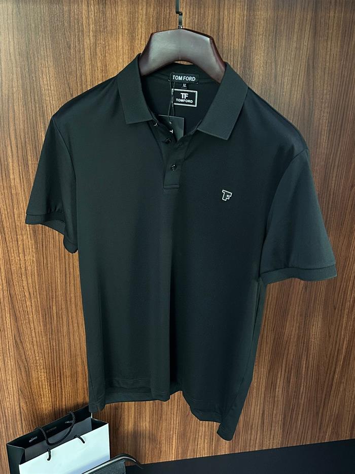 Tonaton Plastik Logolu Modal Kumaş Yakalı T-Shirt
