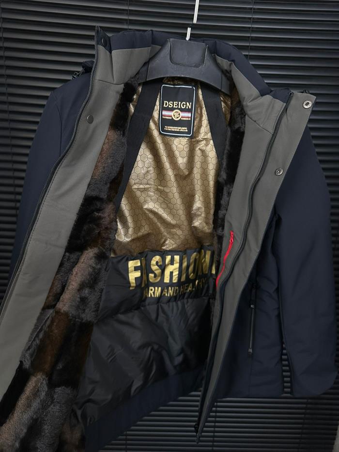 İçi Kürklü Kapşonlu Mont