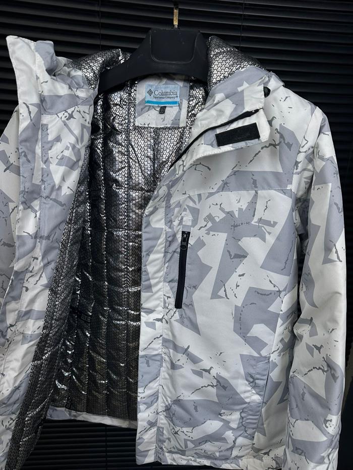 İçi Termalli Kapşonlu Kar Montu