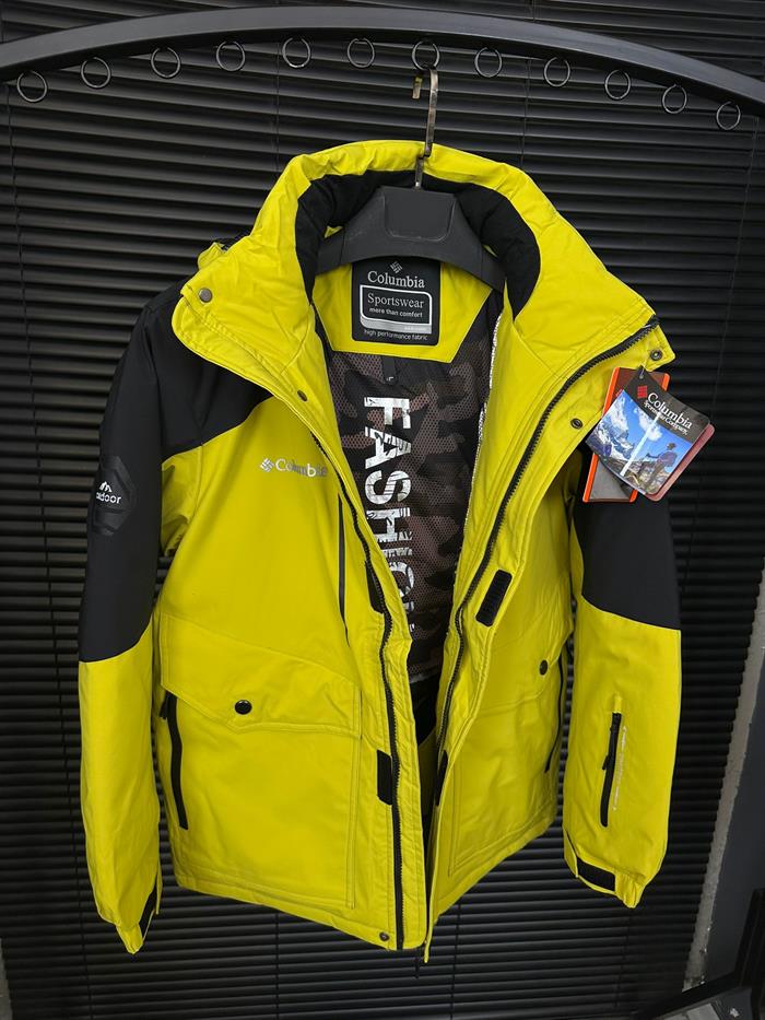 Termal Yüksek Dolgulu Kapşonlu Kar Montu