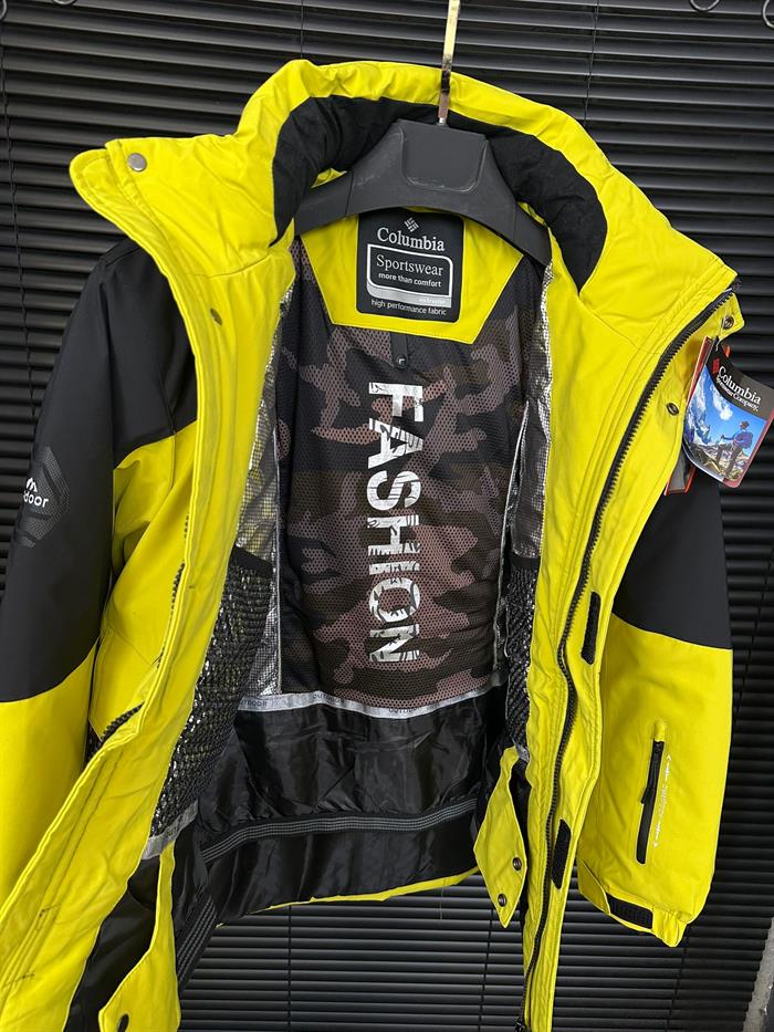 Termal Yüksek Dolgulu Kapşonlu Kar Montu