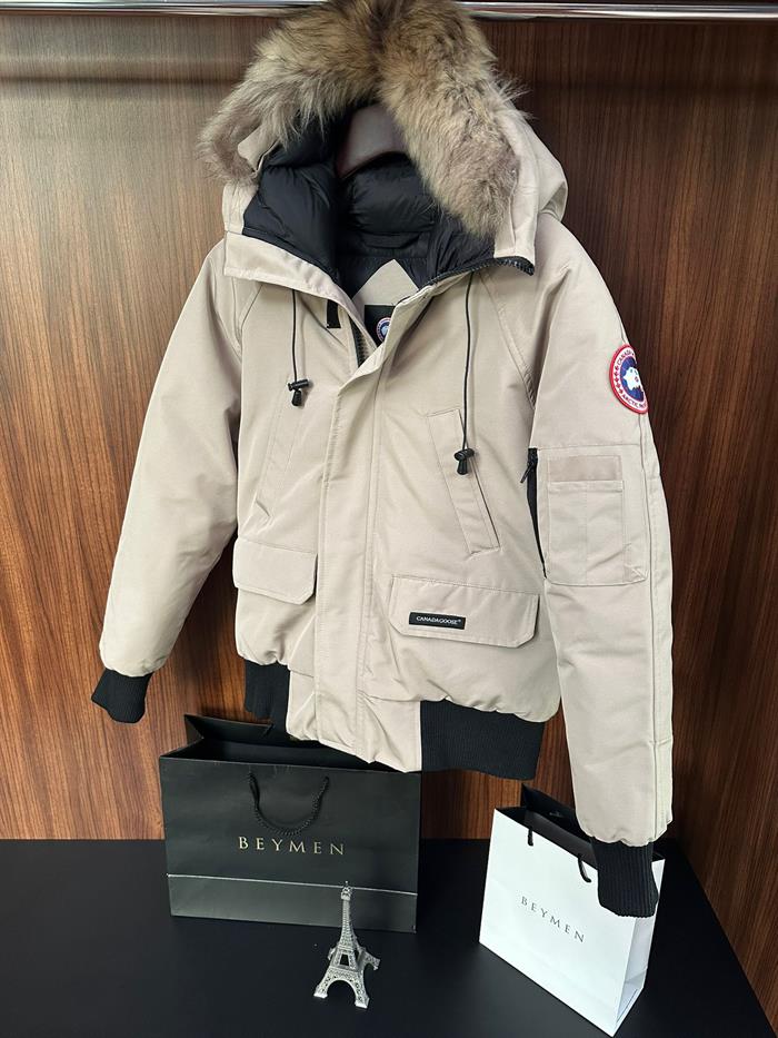 Kürk Detaylı Kapşonlu Kaz Tüyü Kart Mont