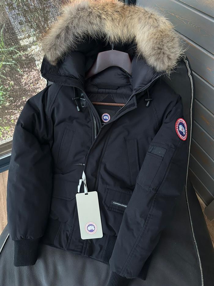 Kürk Detaylı Kapşonlu Kaz Tüyü Kart Mont