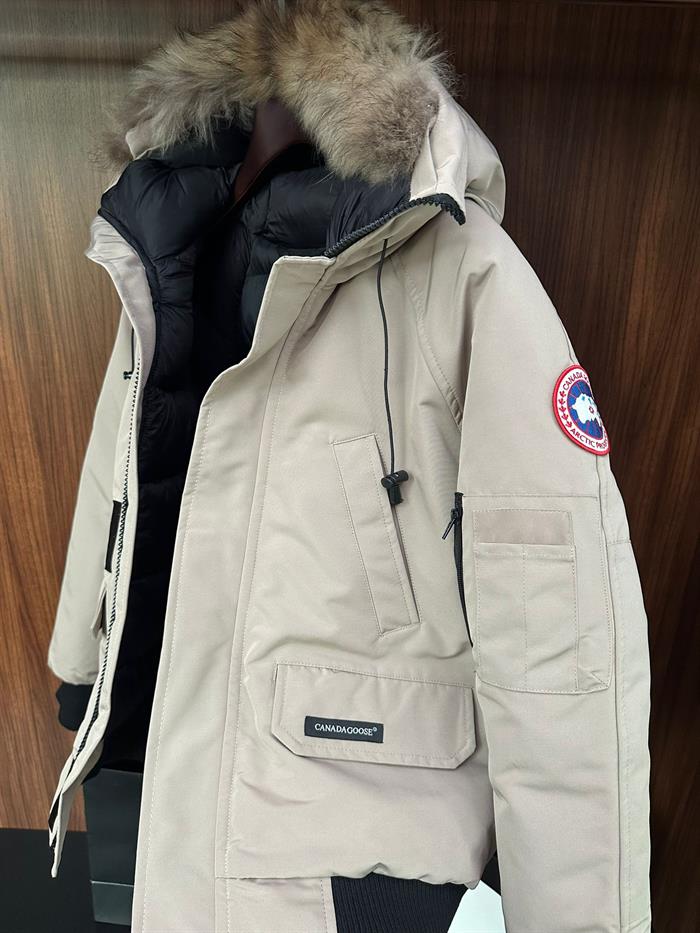 Kürk Detaylı Kapşonlu Kaz Tüyü Kart Mont