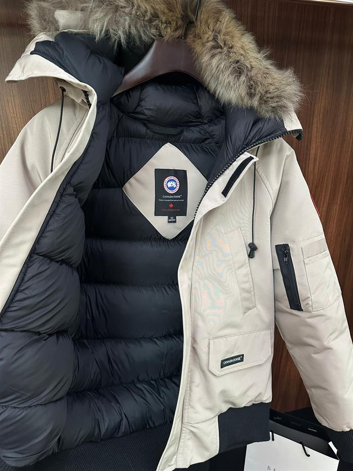 Kürk Detaylı Kapşonlu Kaz Tüyü Kart Mont