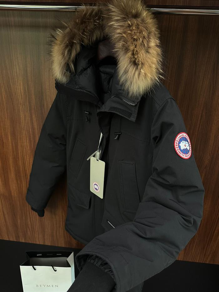 Kürk Kapşonlu Kaz Tüyü Uzun Mont