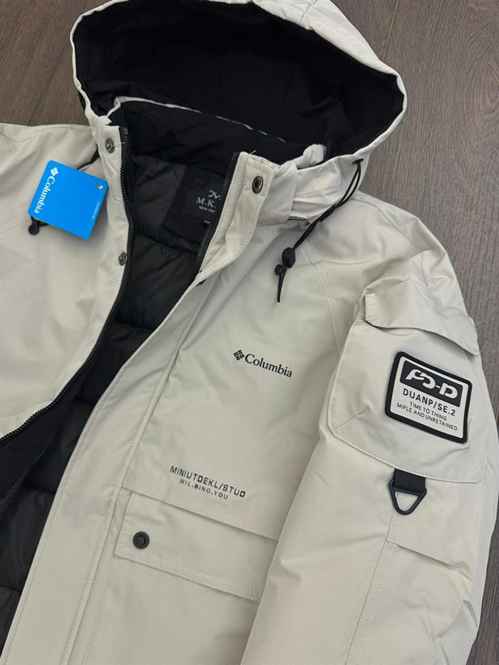 Marka Logolu Çift Cepli Mont