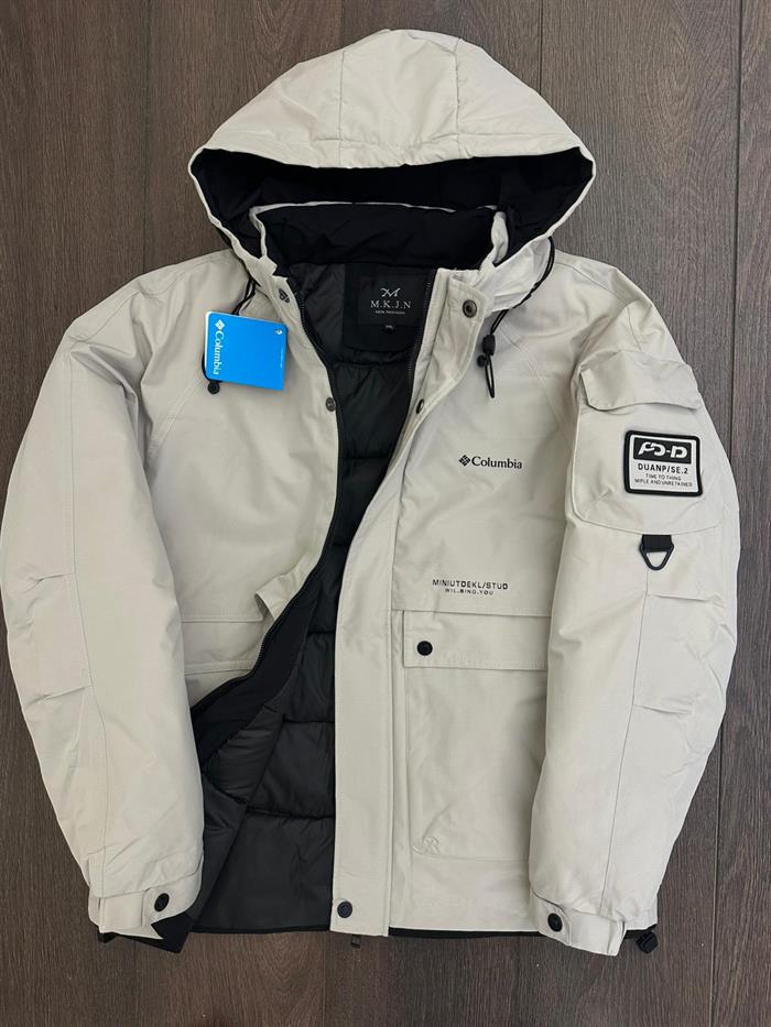 Marka Logolu Çift Cepli Mont