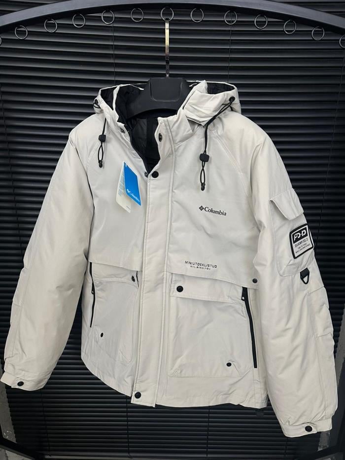 Marka Logolu Çift Cepli Mont