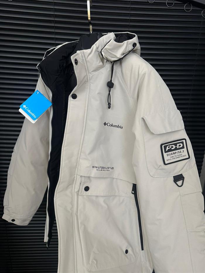 Marka Logolu Çift Cepli Mont