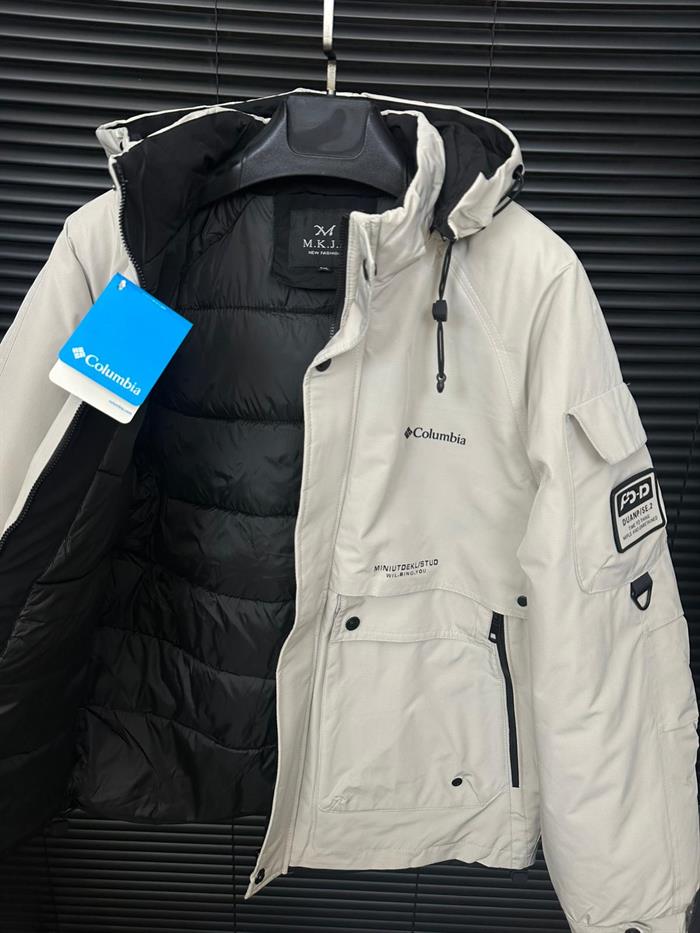 Marka Logolu Çift Cepli Mont