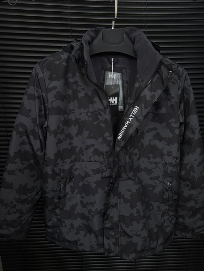 Marka Logolu Kamuflaj Desenli İçi Polarlı Mont