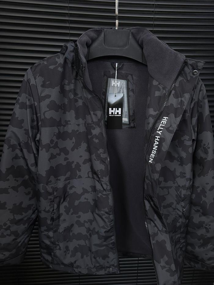 Marka Logolu Kamuflaj Desenli İçi Polarlı Mont