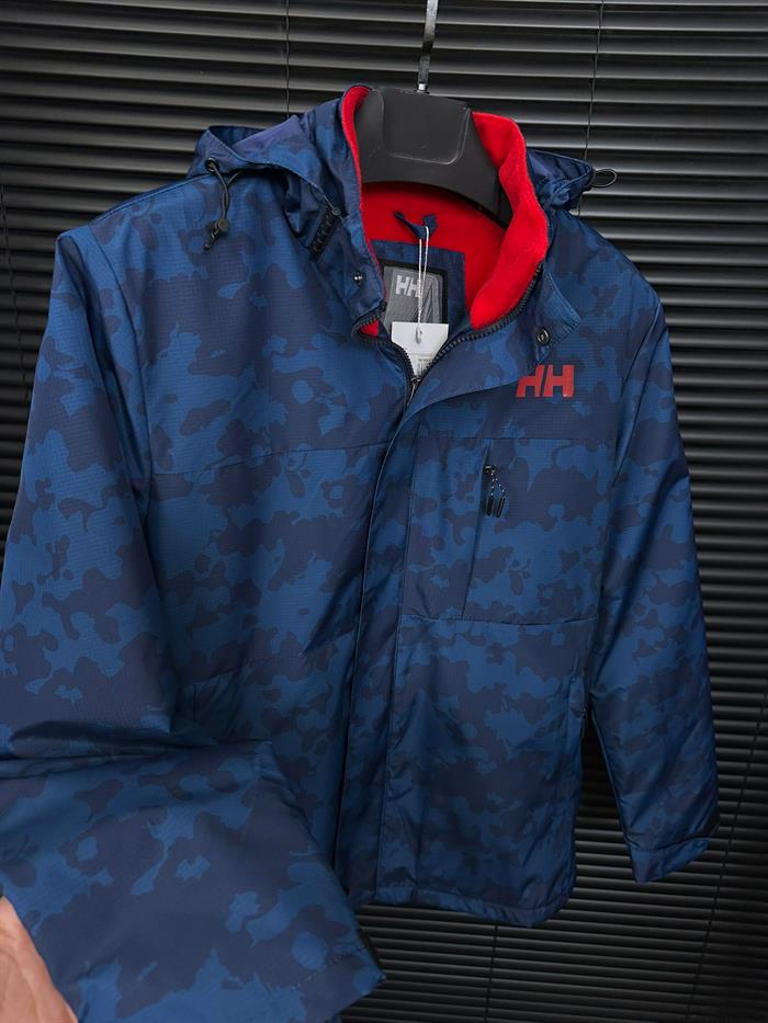 Marka Logolu Kamuflaj Desenli İçi Polarlı Mont