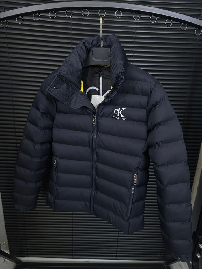 Marka Logolu Ense Yazılı Şişme Mont