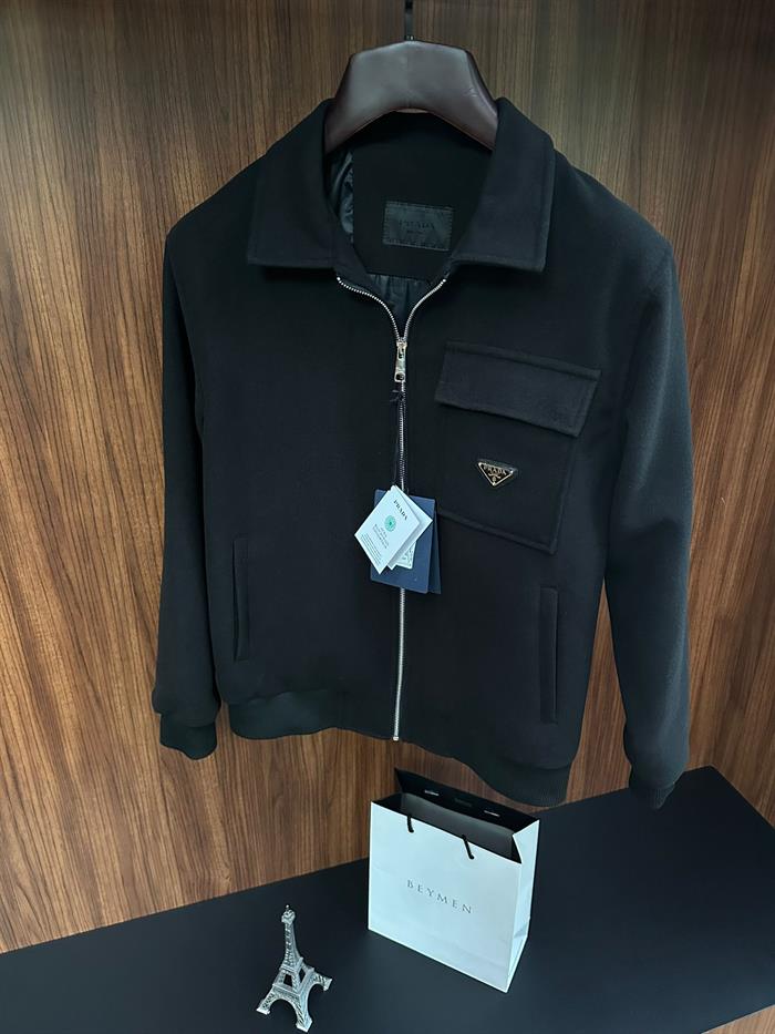 Metal Logolu Ribanalı Kaşe Mont