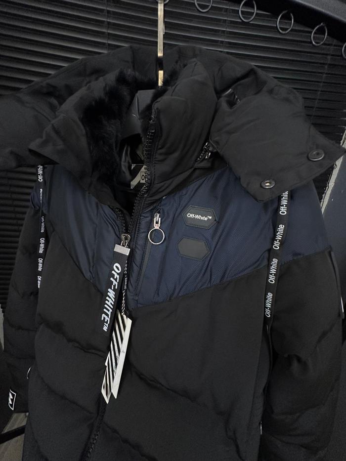 Silikon Logolu Kapşon Detaylı Mont