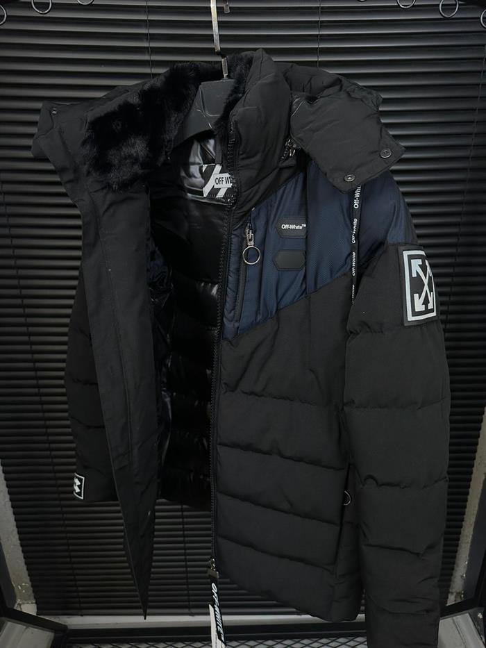 Silikon Logolu Kapşon Detaylı Mont