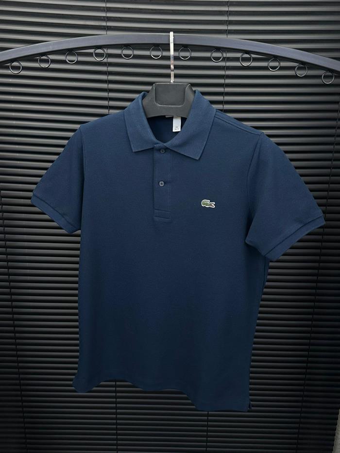 Göğüs Nakış Armalı Yakalı T-Shirt