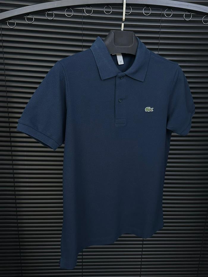 Göğüs Nakış Armalı Yakalı T-Shirt