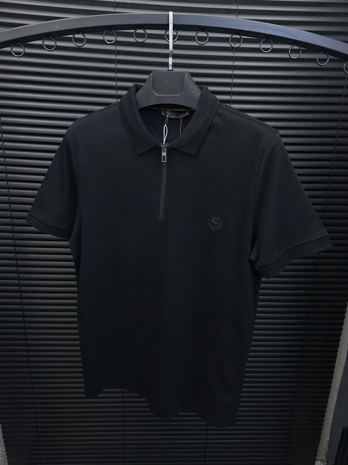 Kabartma Logolu Fermuar Detaylı Yakalı T-Shirt