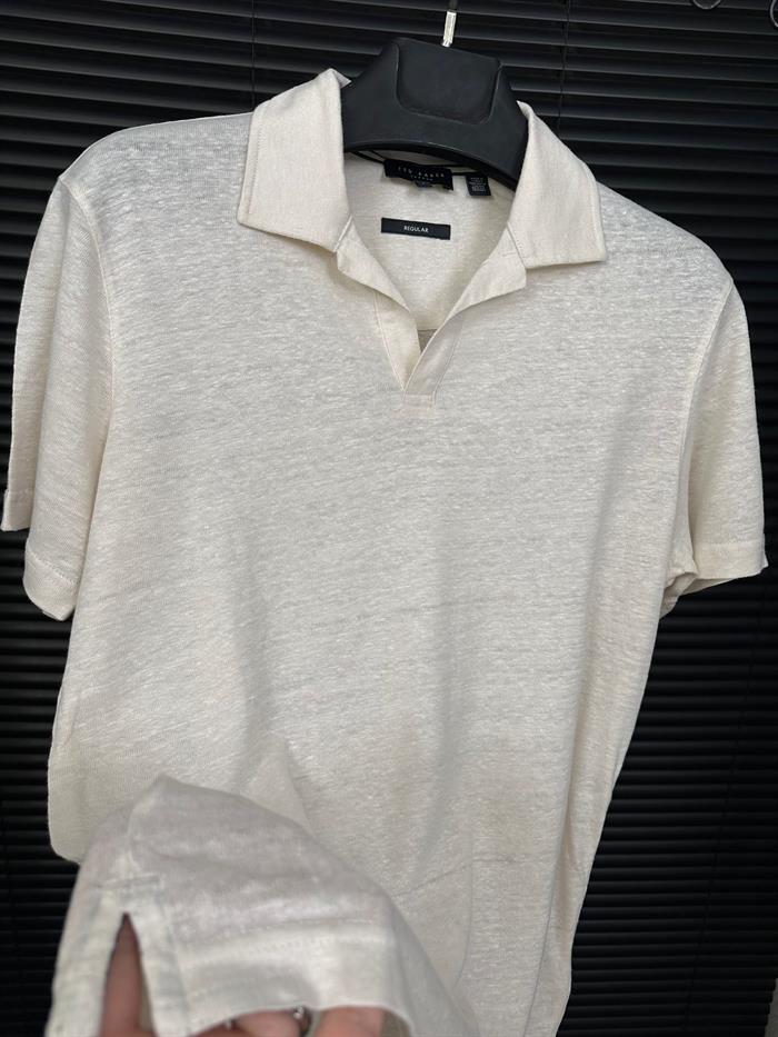 Merserize Kumaş Yakalı T-Shirt