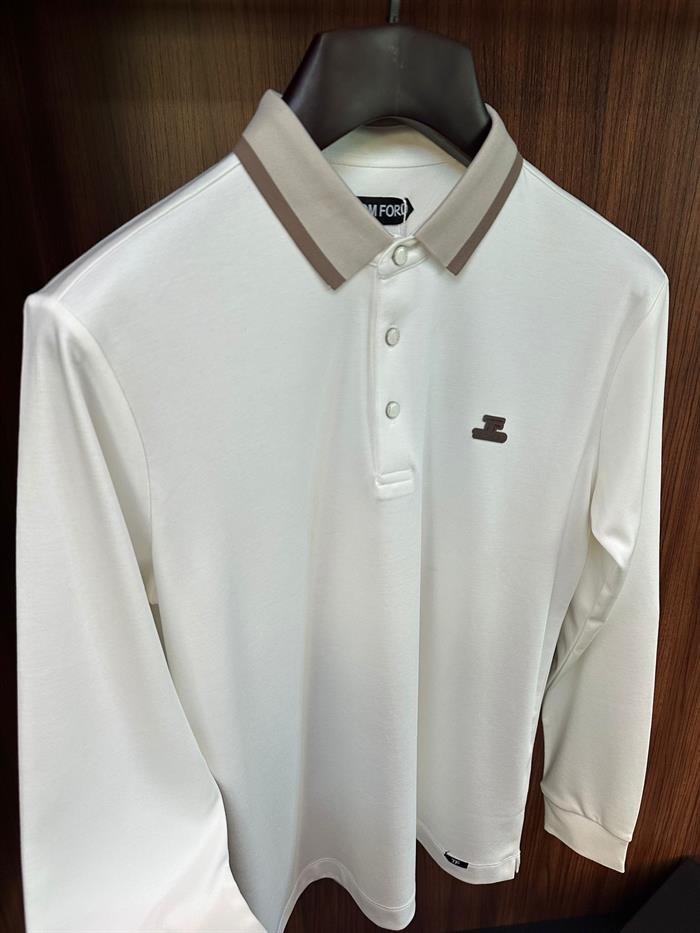 Metal Logolu Yakalı Sweatshirt