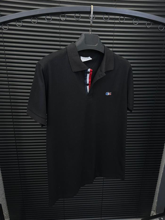 Nakış Armalı Yakalı T-Shirt 