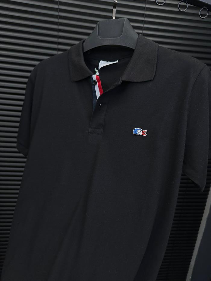 Nakış Armalı Yakalı T-Shirt 