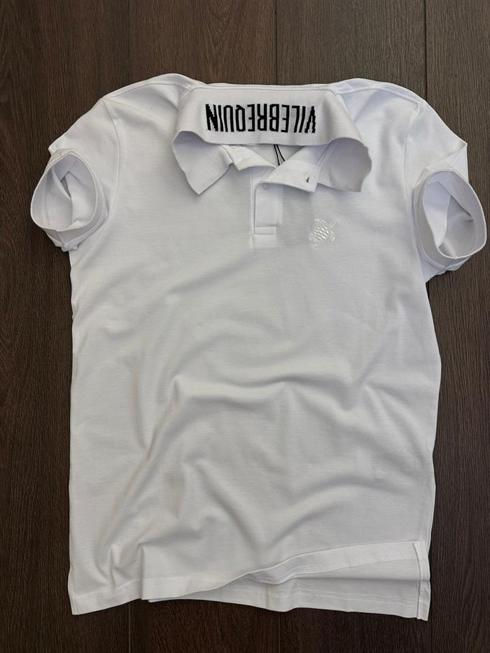 Nakış Logolu Ense Yazılı Yakalı T-Shirt