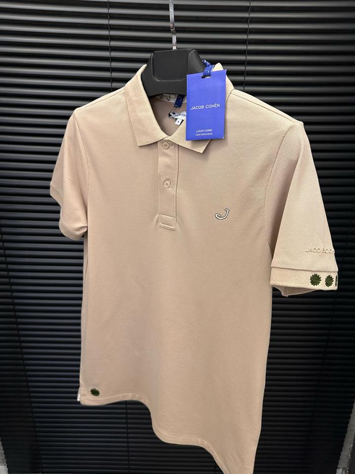 Nakış Logolu Kol Detaylı Yakalı T-Shirt