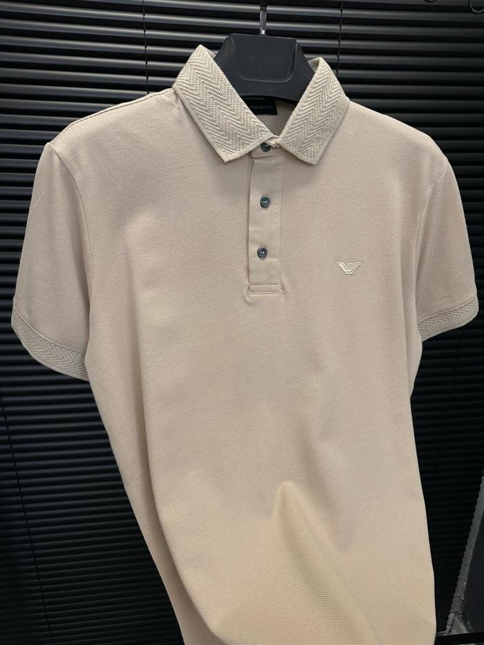 Nakış Logolu Yakalı T-Shirt